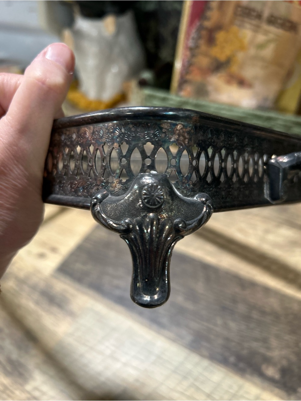International Silver Co Silverplate Casserole Holder Cookbook Stand - Picture 6 of 11